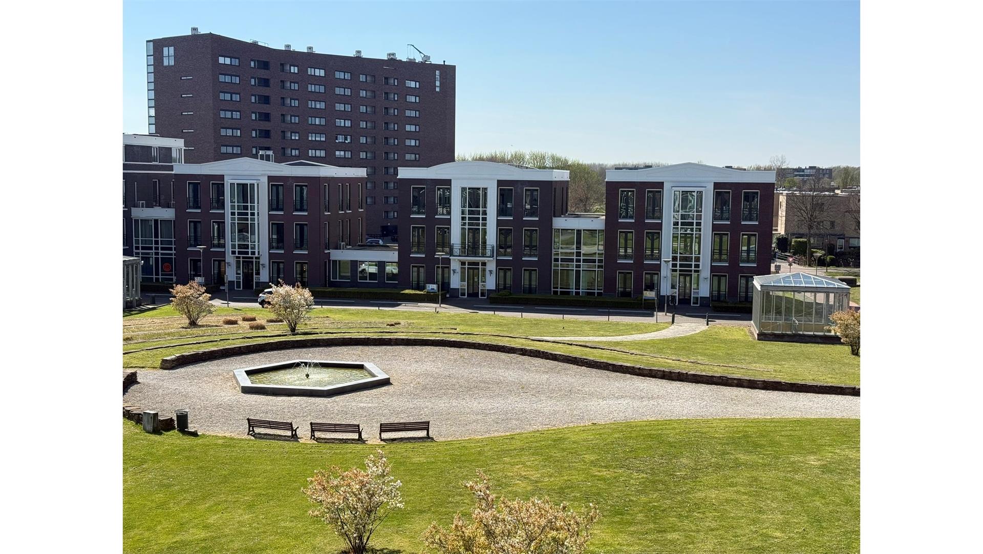 c7047509-f5a4-47b7-8bf5-d48879d9d182