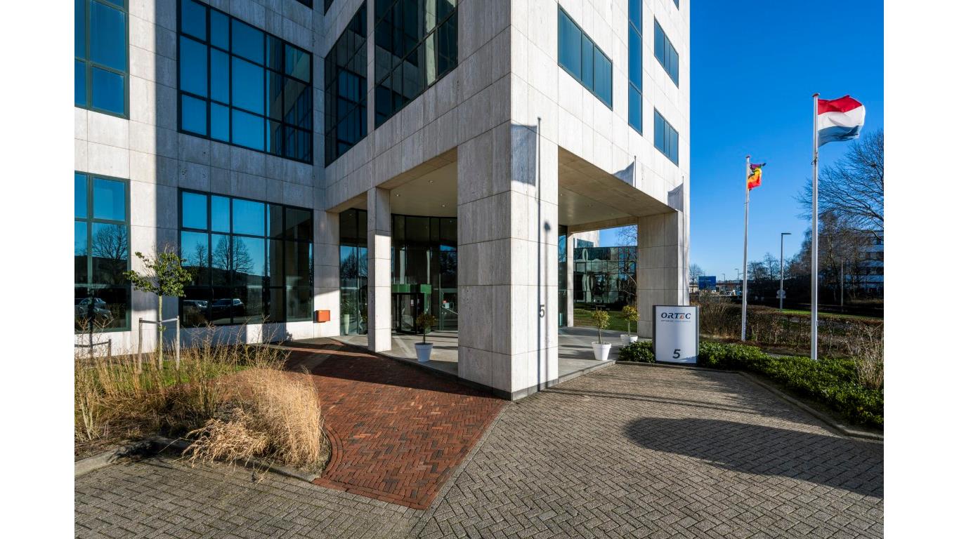 de124f5c-28eb-4782-a7c6-825a9bc38005